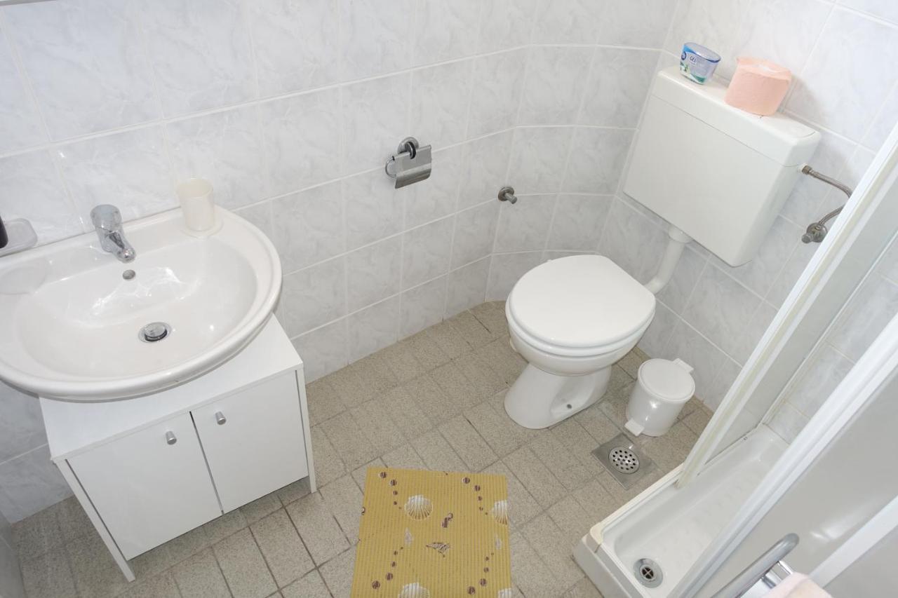Apartments And Rooms With Parking Space Nin, Zadar - 5805 Exterior foto