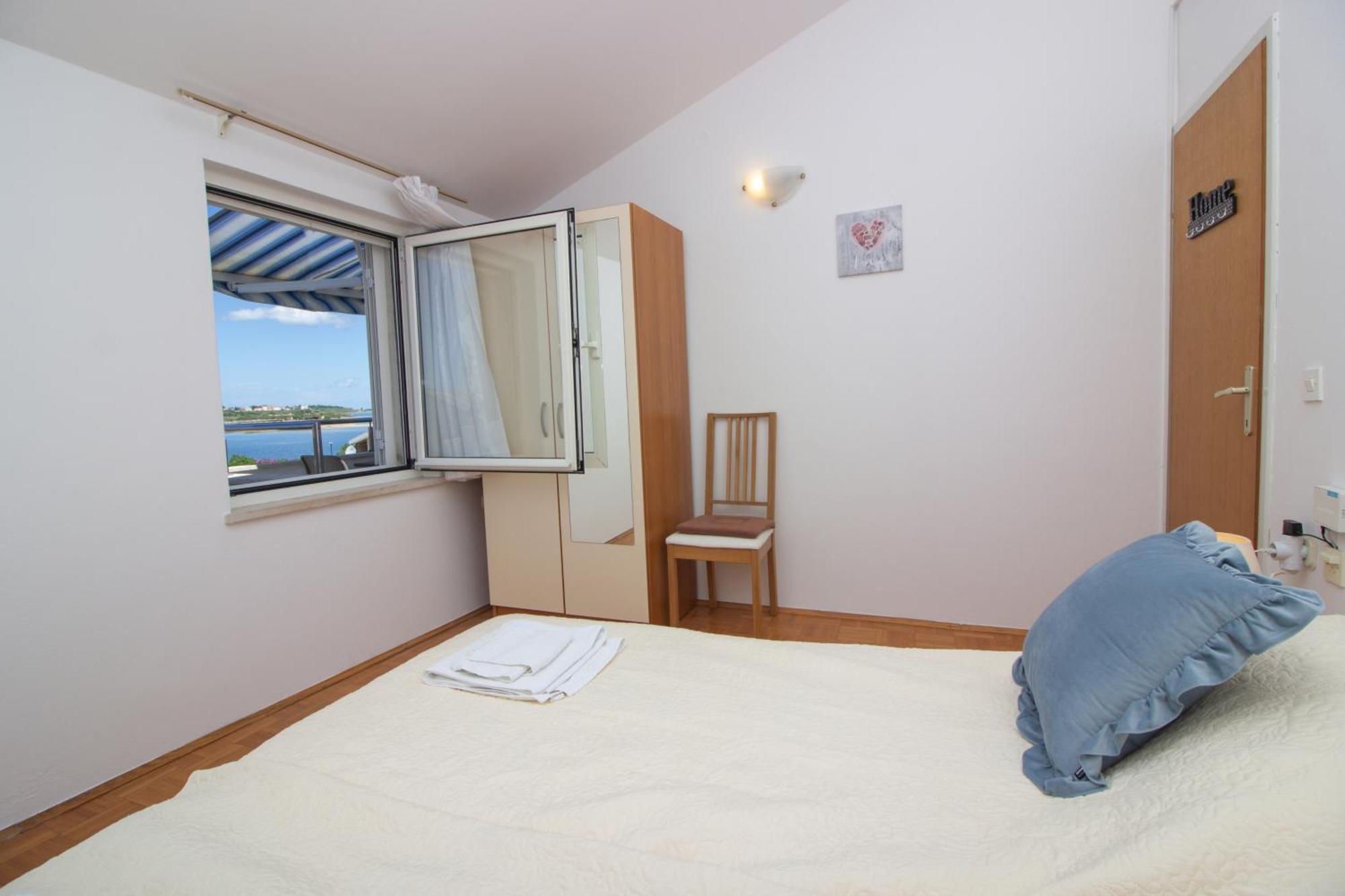 Apartments And Rooms With Parking Space Nin, Zadar - 5805 Habitación foto